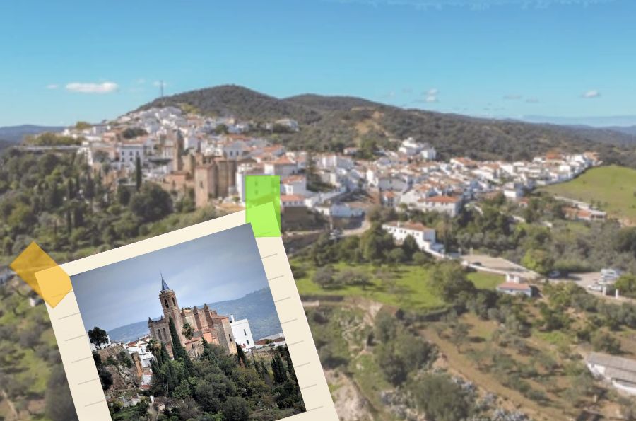 Vista panorámica del pueblo de Zufre, con el primer plano de su iglesia